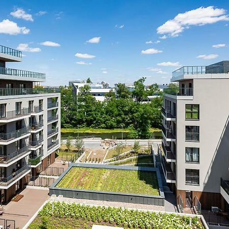 Apartment Walonska With Free Parking Wroclaw By Noclegi Renters Exterior foto