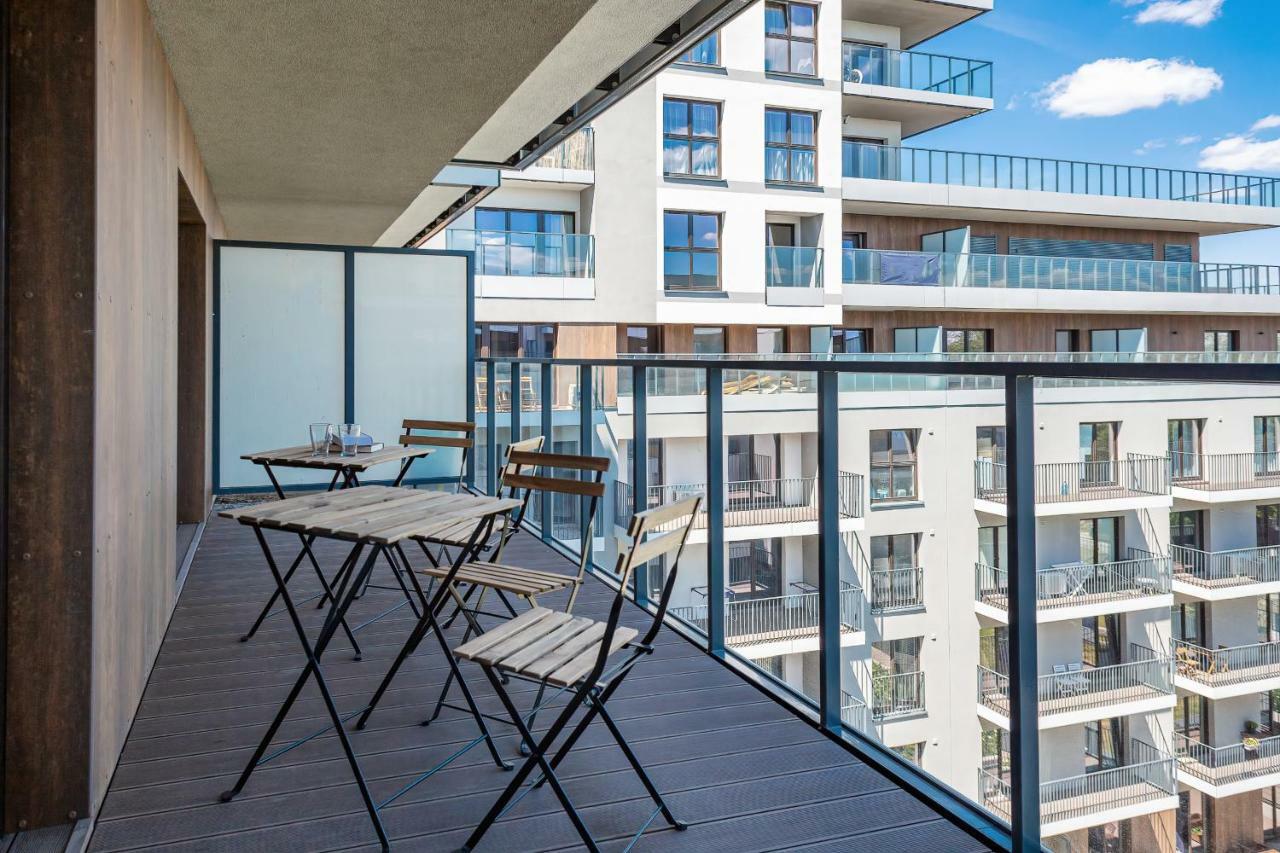 Apartment Walonska With Free Parking Wroclaw By Noclegi Renters Exterior foto